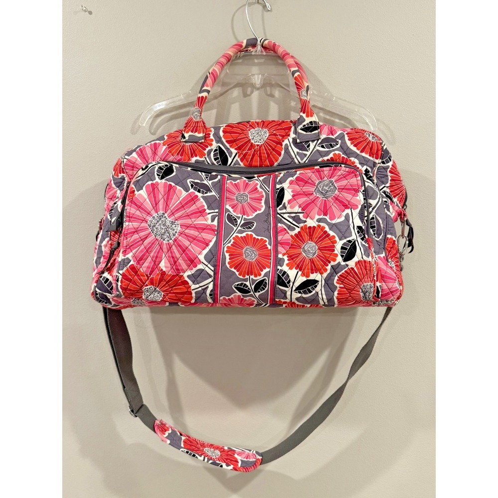 Vera Bradley Quilted Weekend Travel Bag Pink Cherry Blossom Zip Across Shoulder
